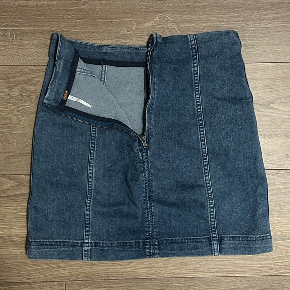 Size 4 Free People Modern Femme Denim Mini Skirt - Picture 6 of 7